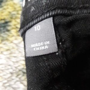 New York & Company Jeans - Flower printed black skinny jeans New York & Company Jeans - Flower printed black skinny jeans